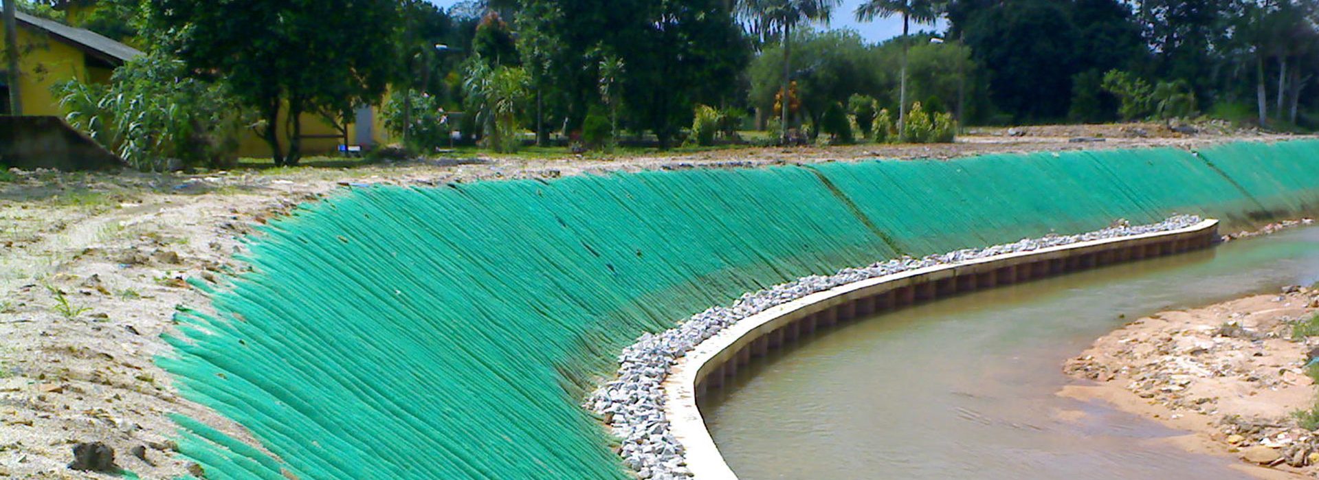Erosion Control Product Supplier, Manufacture & Installer : Soil Stabilization - Fibromat